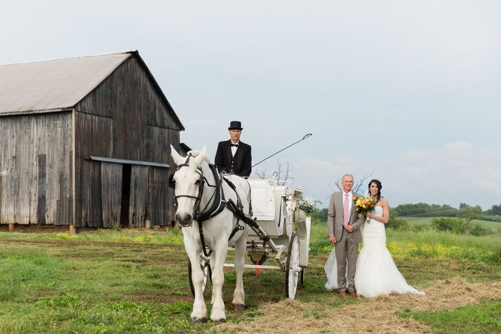 A horse and carriage added a classic, elegant touch to Kelsey's ceremony entrance at her family's farm in Lexington, Kentucky.