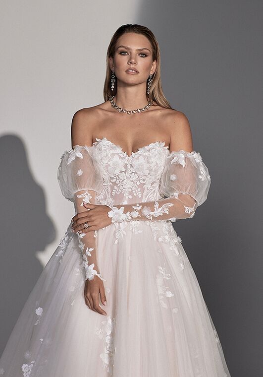 Justin Alexander Signature Mary Ball Gown Wedding Dress - 6