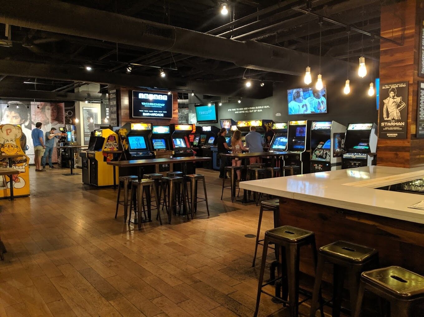 Picture of 16-Bit Bar+Arcade