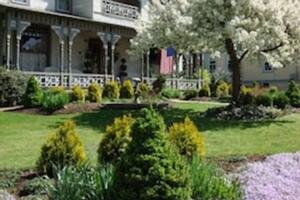 Picture of Rocking Horse Inn