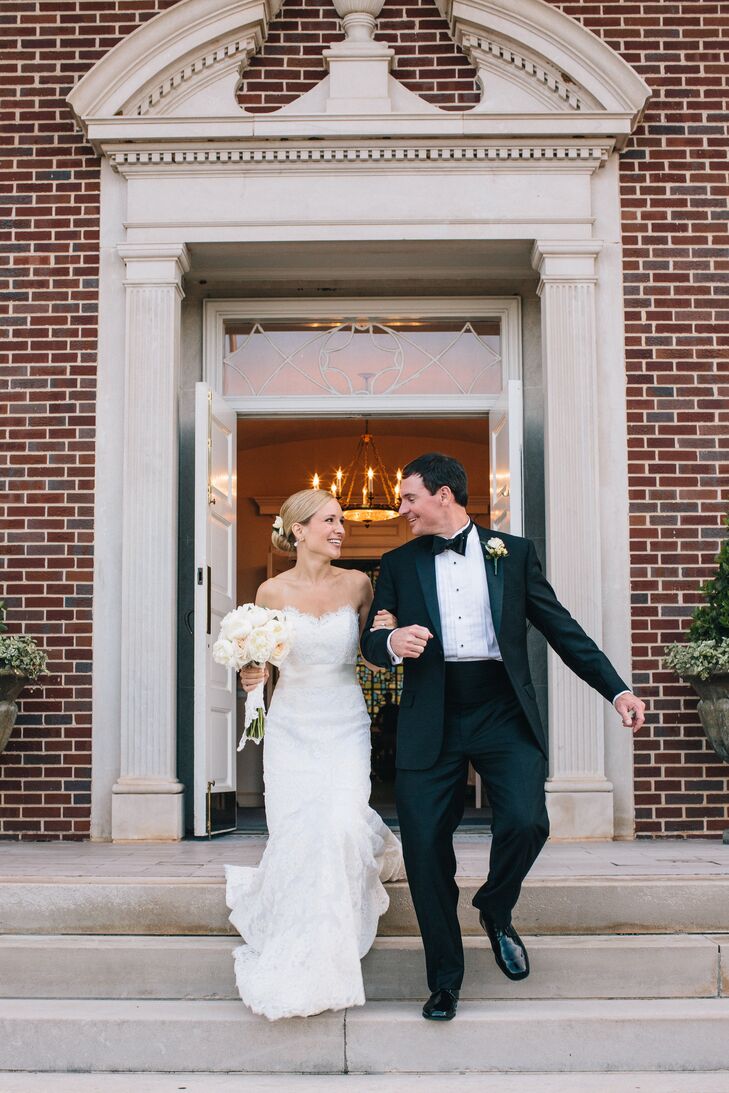 Carrie and Matthew wanted a traditional, old-fashioned, southern, elegant wedding. With the help, love and support of friends and family, the couple h