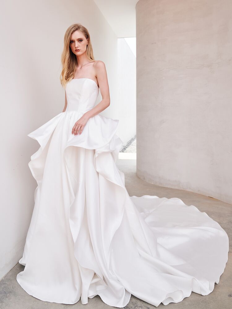 The Top Wedding Dress Trends of 2021 & 2022