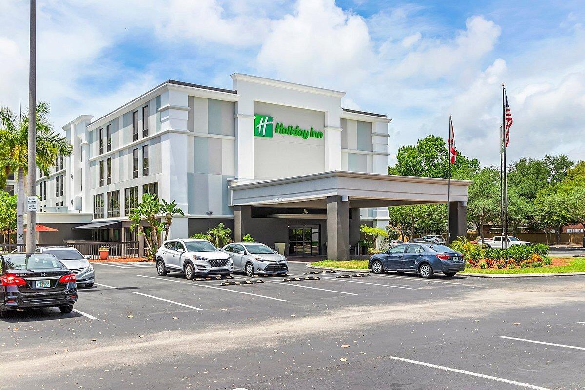 Picture of Holiday Inn St. Petersburg West