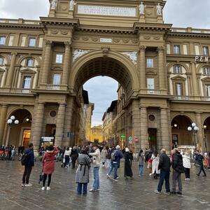 Gallery Photo 32