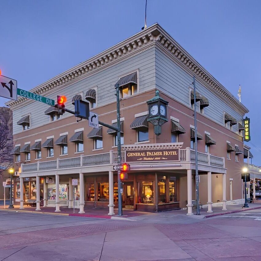 Picture of General Palmer Hotel