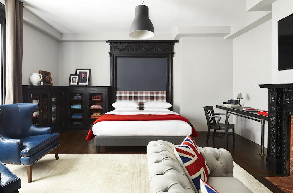 Picture of The George