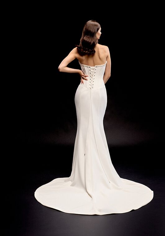 Justin Alexander Signature Layla Fit-and-Flare Wedding Dress - 3