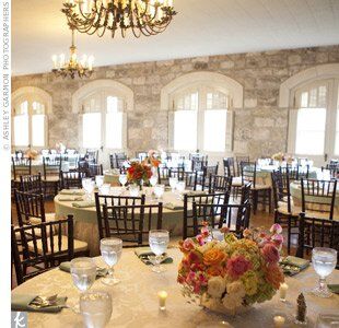The chandeliers and stone walls in the historic Chateau Bellevue, built in 1874, perfectly complemented the couple’s vintage theme.