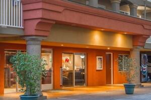 Picture of Quality Inn Sacramento Convention Center