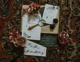 25 Dark & Mysterious Moody Wedding Ideas