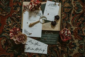 25 Dark & Mysterious Moody Wedding Ideas