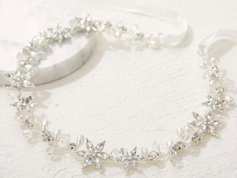 Crystal headband in a floral shape. 