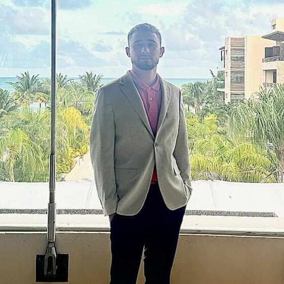 Erik Saenz