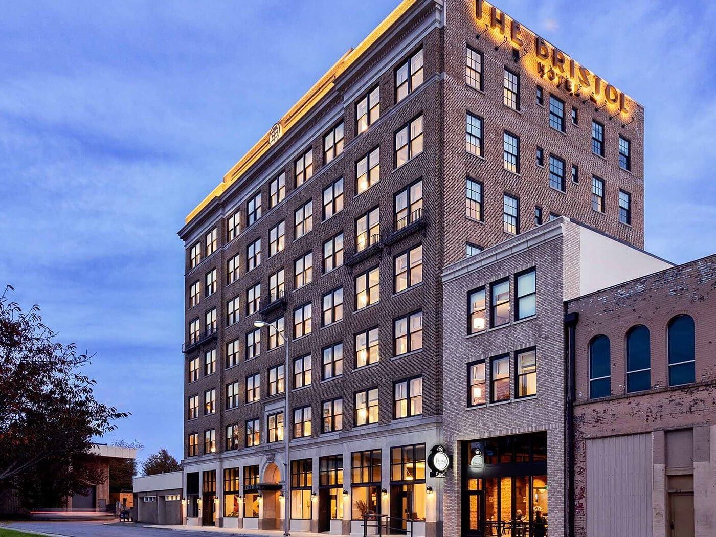 Picture of The Bristol Hotel