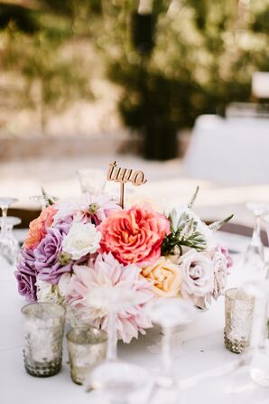 Sunset-Hued Floral Centerpieces