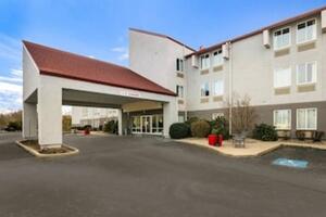 Picture of Red Roof Inn PLUS+ Boston Logan