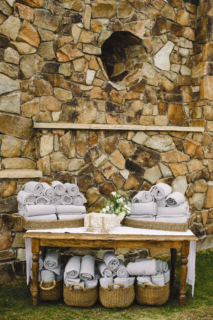 Cozy blankets were provided to guests during the ceremony, just in case the weather got too cold.