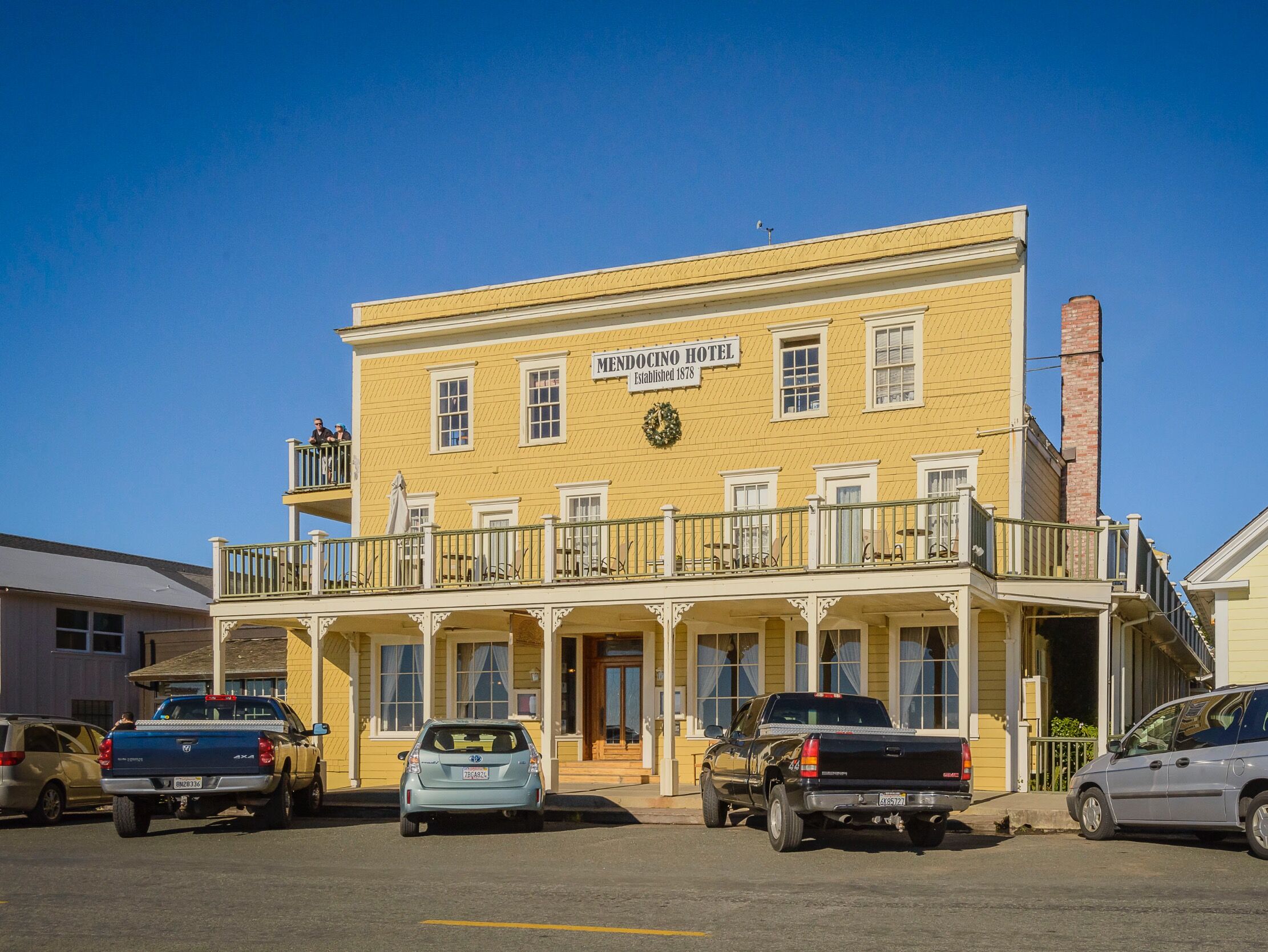Picture of Mendocino Hotel and Garden Suites