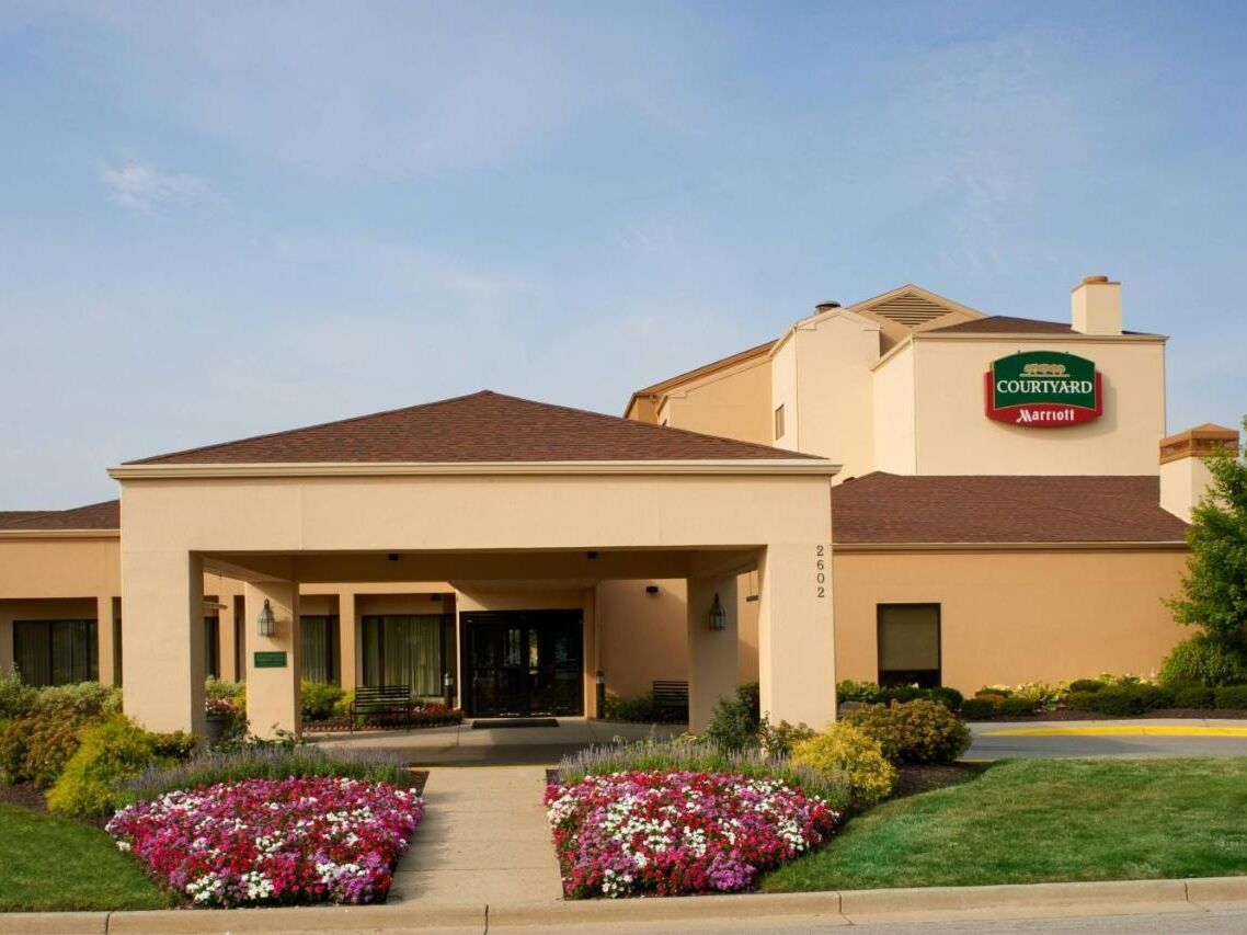 Picture of Courtyard Indianapolis Airport