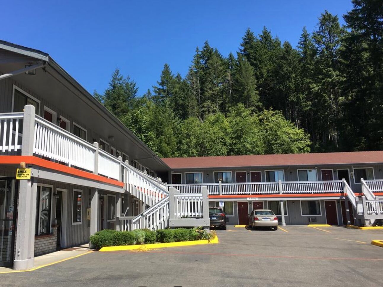 Picture of Belfair Motel