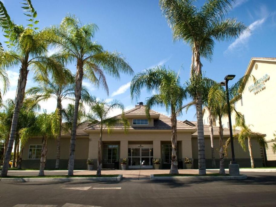 Picture of Homewood Suites by Hilton Bakersfield