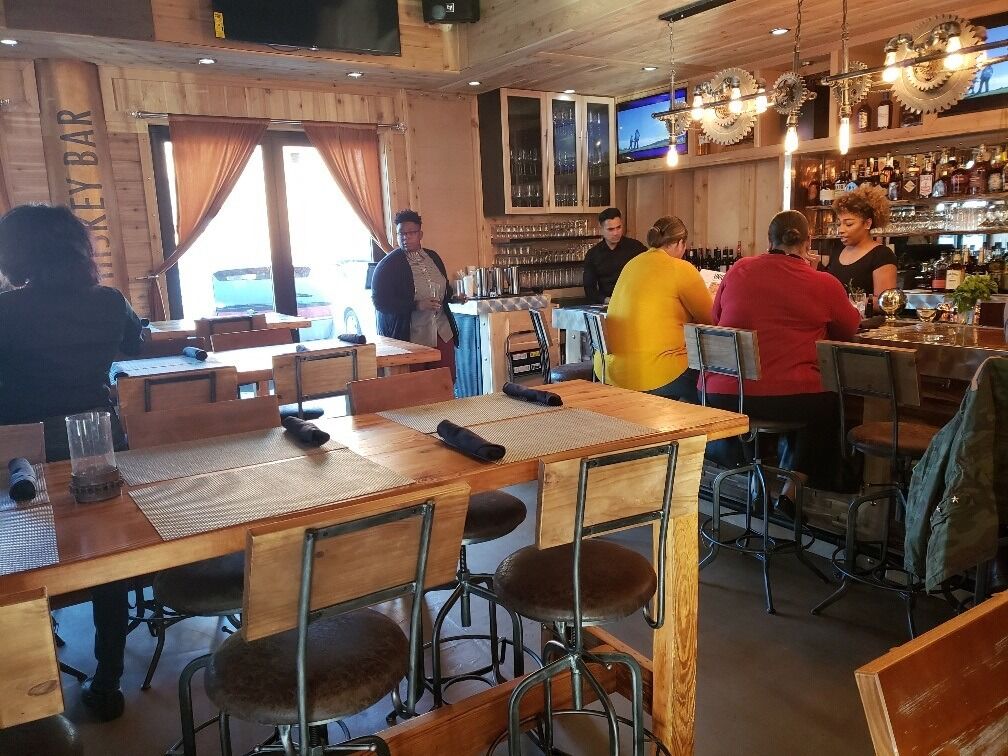 Picture of Union District Oyster Bar & Lounge
