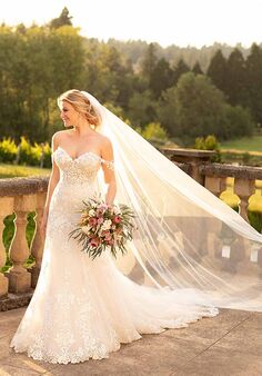 Essense of Australia D2642 Fit-and-Flare Wedding Dress