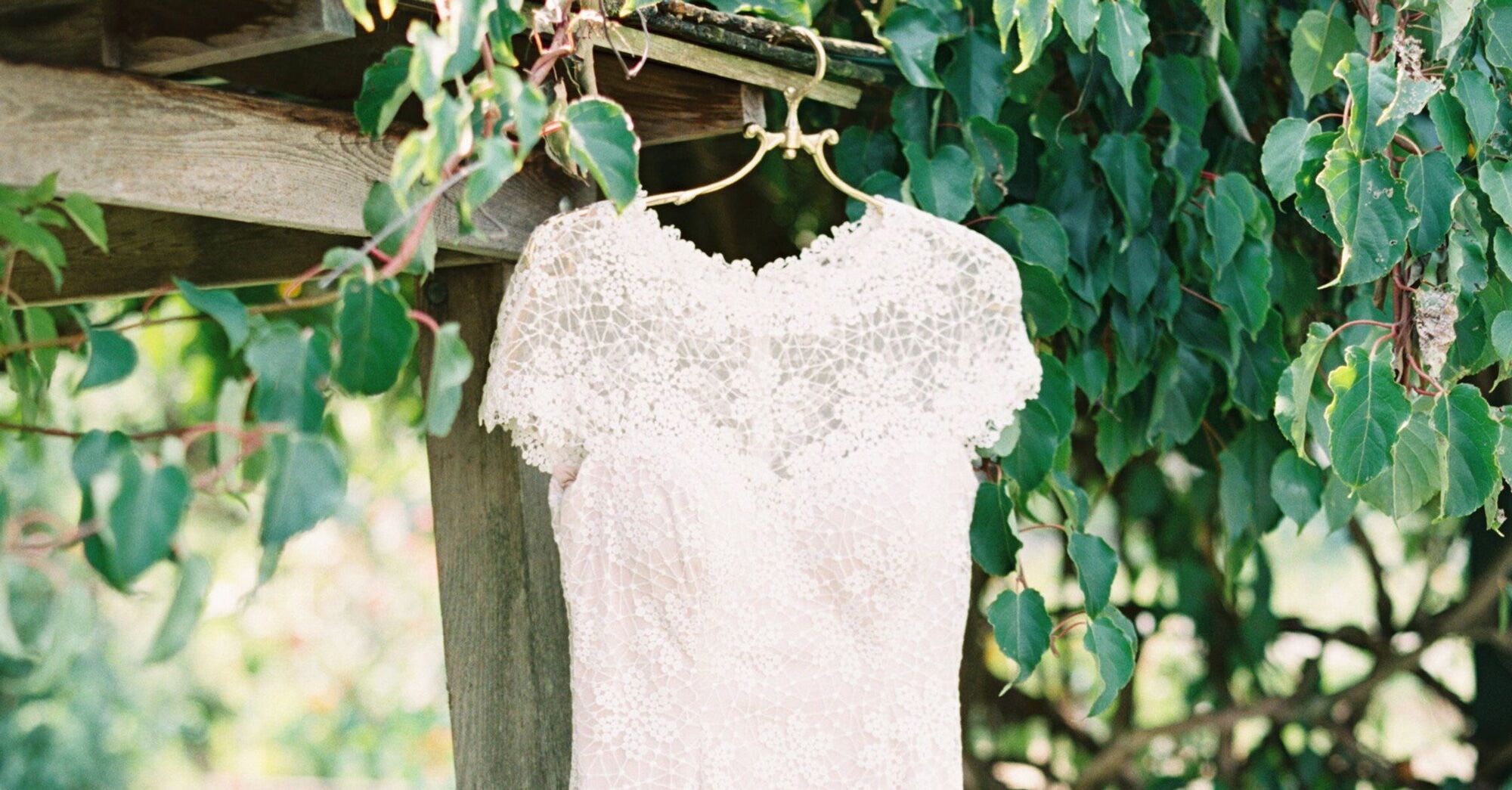 Second Hand Wedding Dresses & Accessories UK