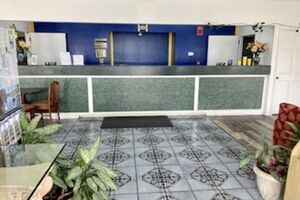 Picture of Motel 6 Marianna FL