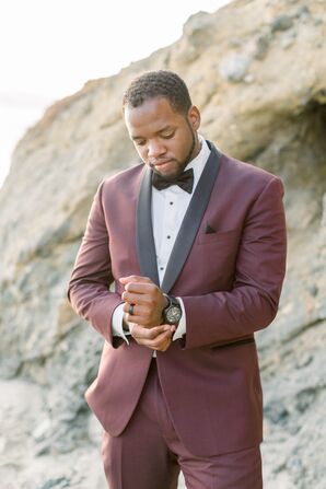 Groom in Burgundy Shawl Collar Tuxedo
