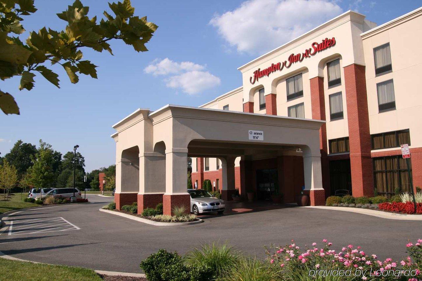 Picture of Hampton Inn & Suites-Virginia Center
