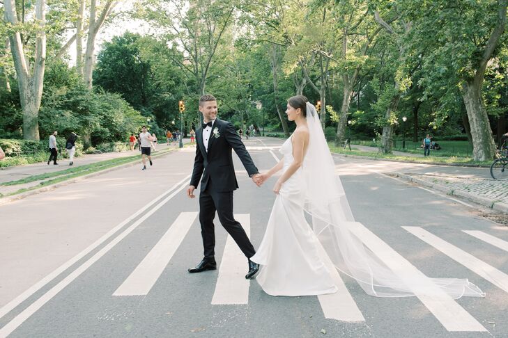 As professional models, Russian-born Anastasia Sushchenko and American-born Caleb Halstead met on a photo shoot in Australia in 2012. Fast-forward sev