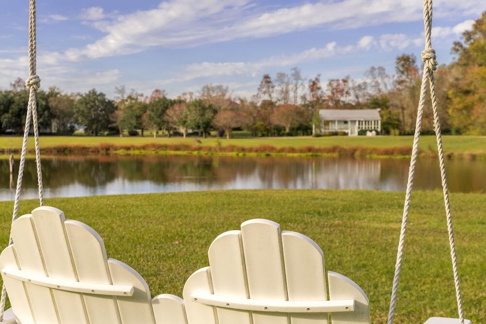 Picture of Maison D'Memoire Bed & Breakfast Cottages