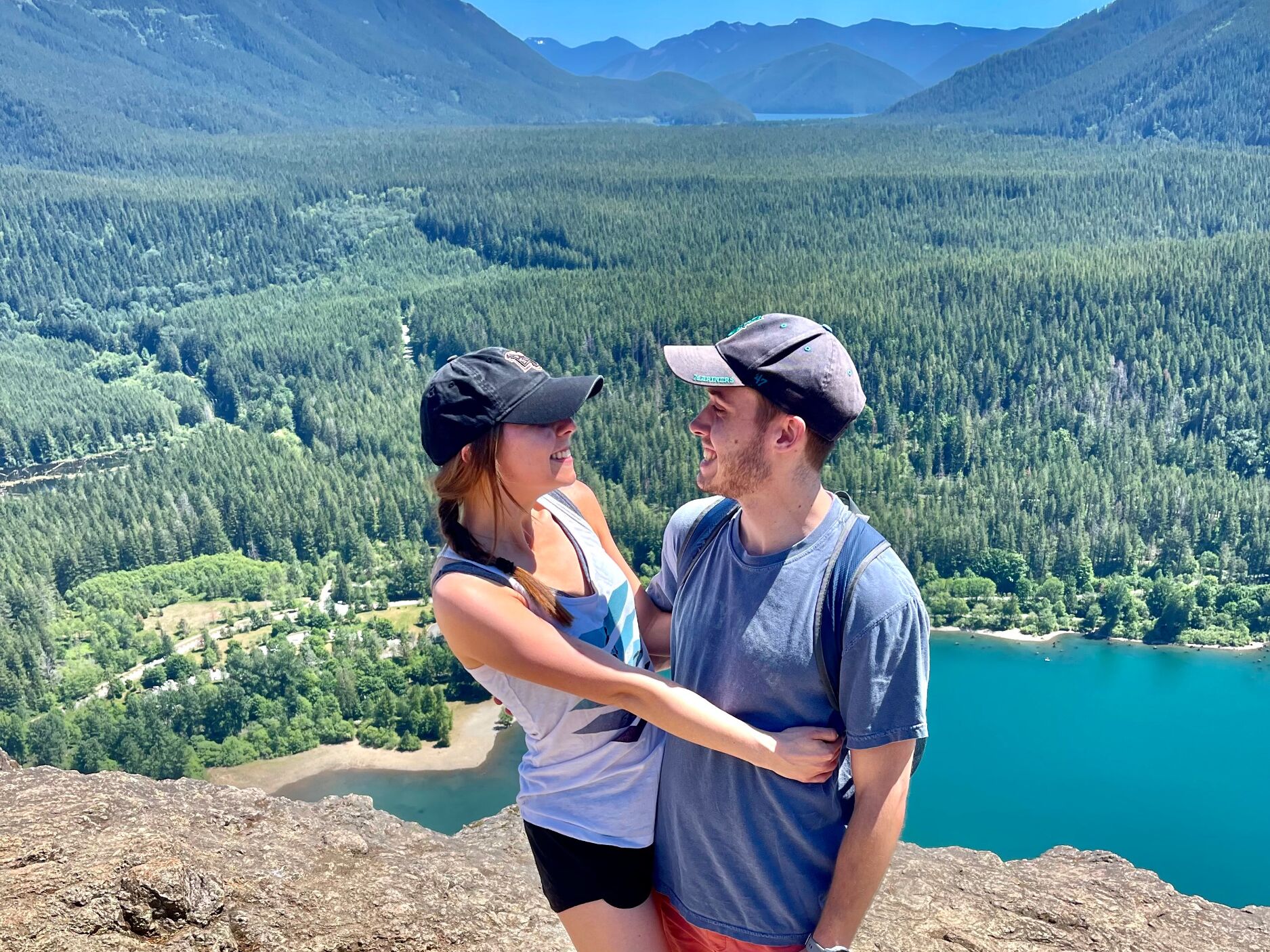 Picture of Rattlesnake Ledge Trailhead