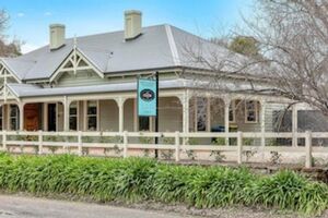 Picture of Grandview Accommodation The Flaxley Apartments