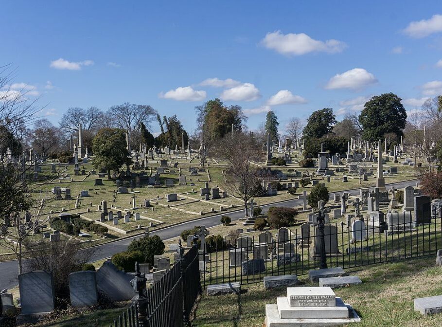 Picture of Hollywood Cemetery 