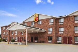 Picture of Super 8 by Wyndham Bowling Green