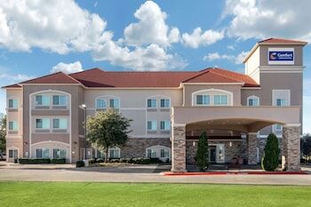 Picture of Comfort Inn & Suites Cedar Hill Duncanville