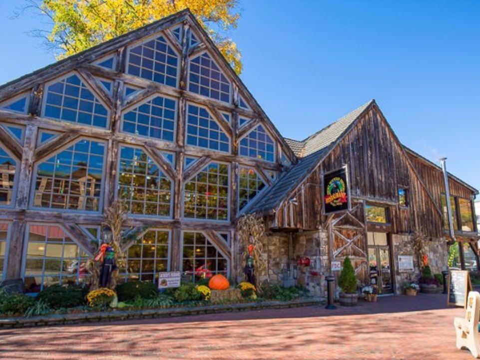 Picture of Smoky Mountain Brewery in Gatlinburg