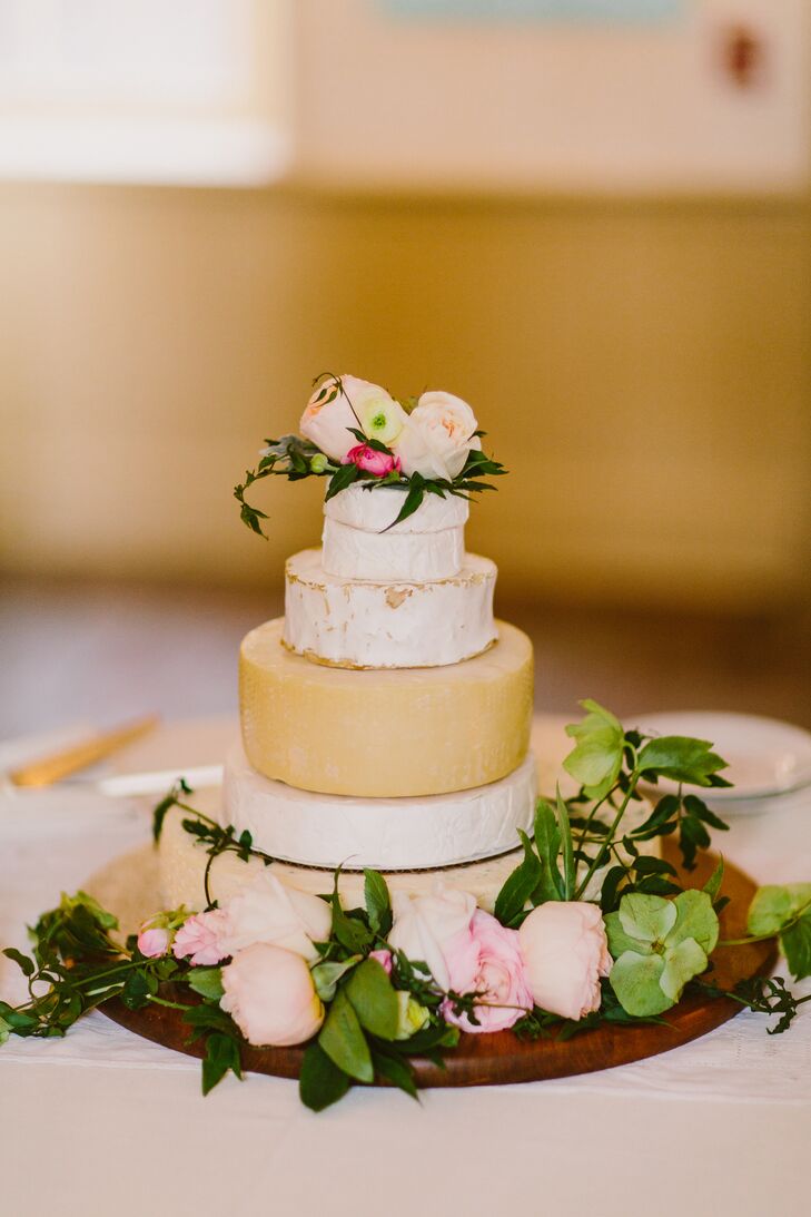 "I love cheese, a self-proclaimed cheese-aholic. We eventually found Wedge & Fig, who graciously worked with our budget and cheese preferences to source just the right sizes that would stack perfectly," says Kira.