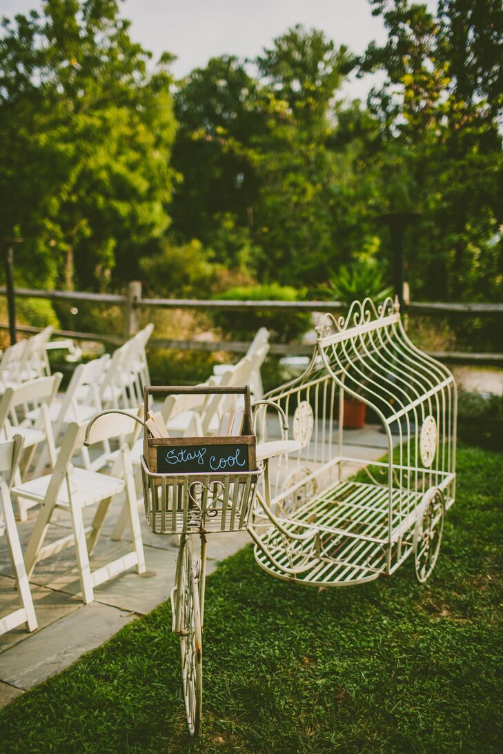 This vintage bicycle and wrought iron carriage made for a quirky entrance area to the reception.