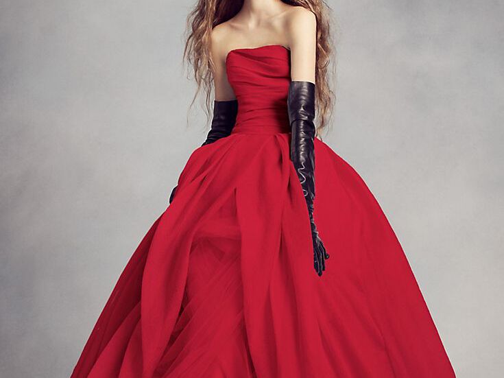 27 Red Wedding Dresses That Are ...