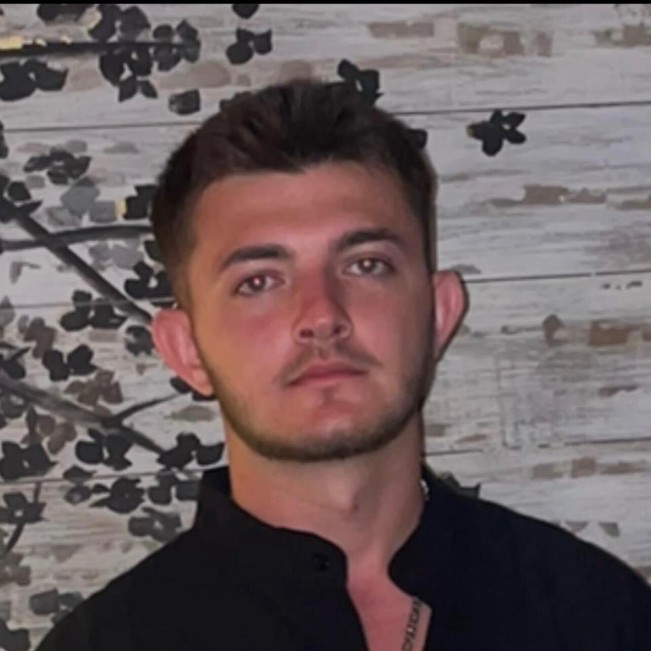 Enis Lilo