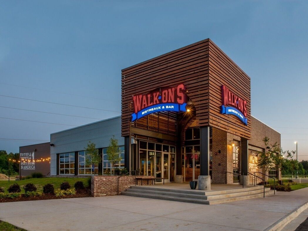 Picture of Walk-On's Sports Bistreaux - Ridgeland Restaurant
