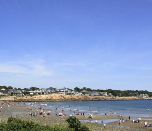 Picture of Long Sands Beach