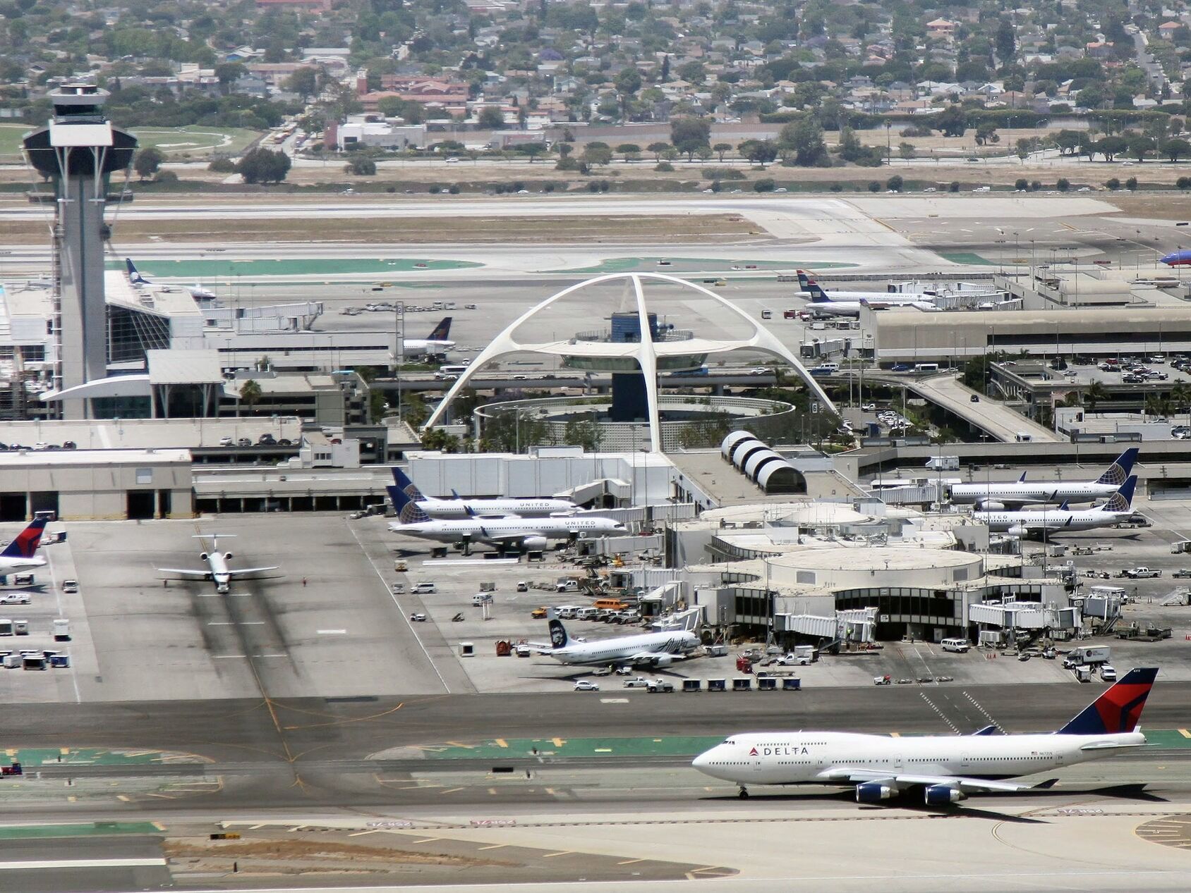 Picture of Los Angeles International Airport
