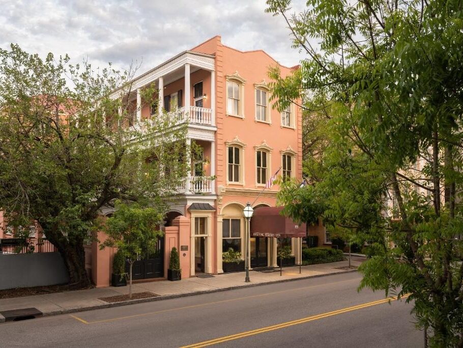Picture of Meeting Street Inn