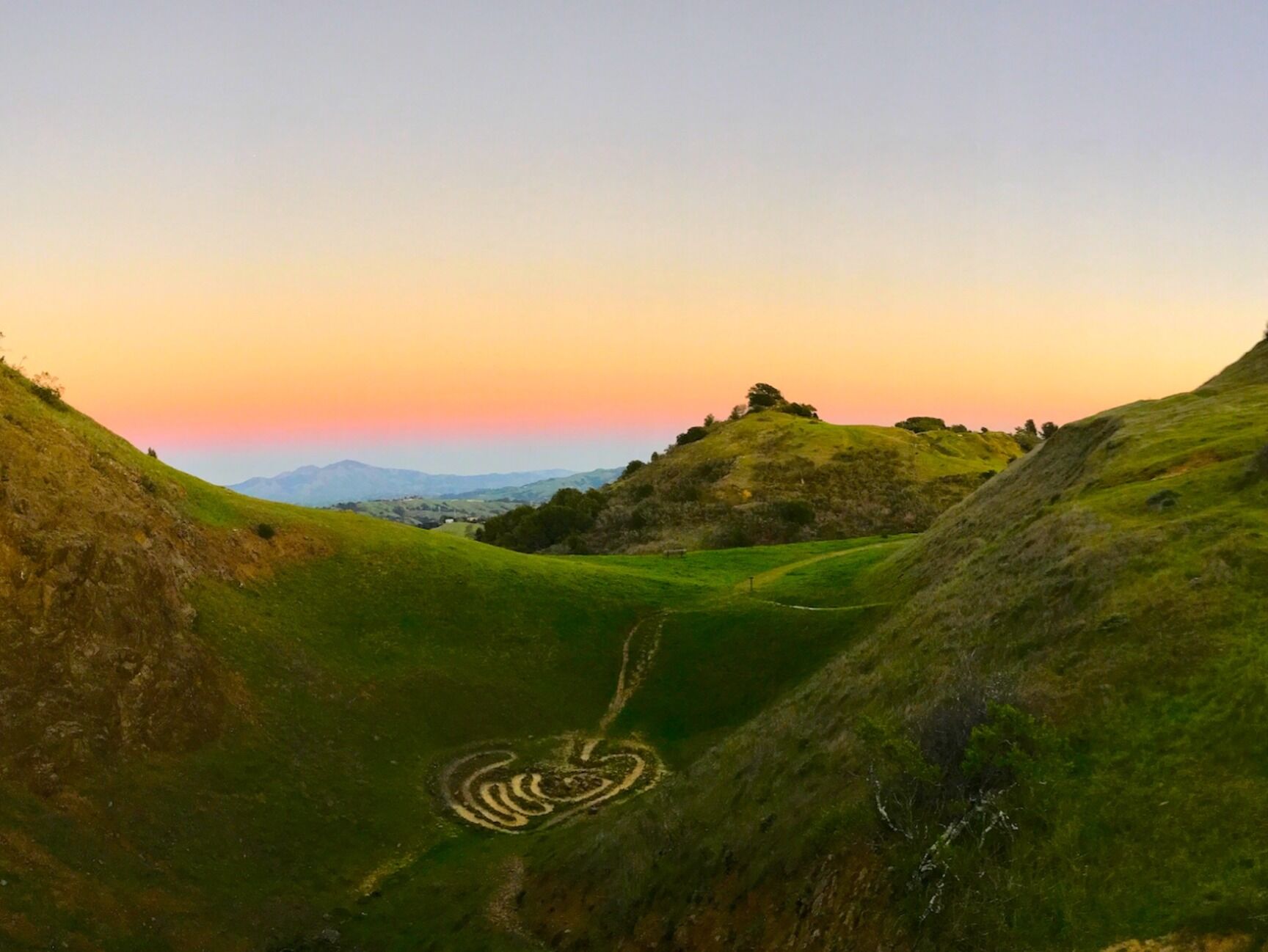 Picture of Sibley Volcanic Regional Preserve