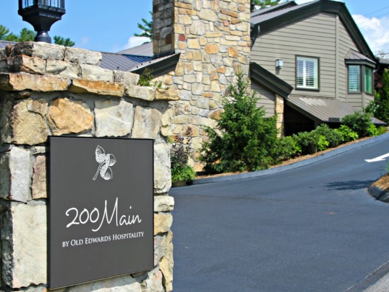 Picture of 200 Main