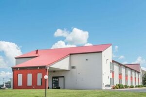 Picture of Super 8 by Wyndham OFallon MO / St. Louis Area